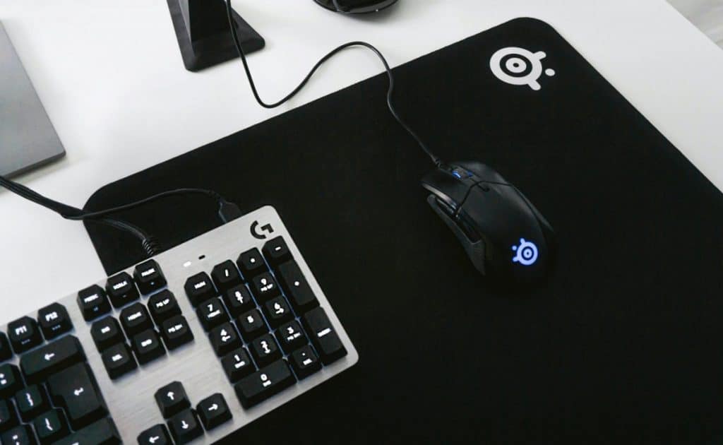 Do I Need A Mousepad For Gaming? Valorvortech